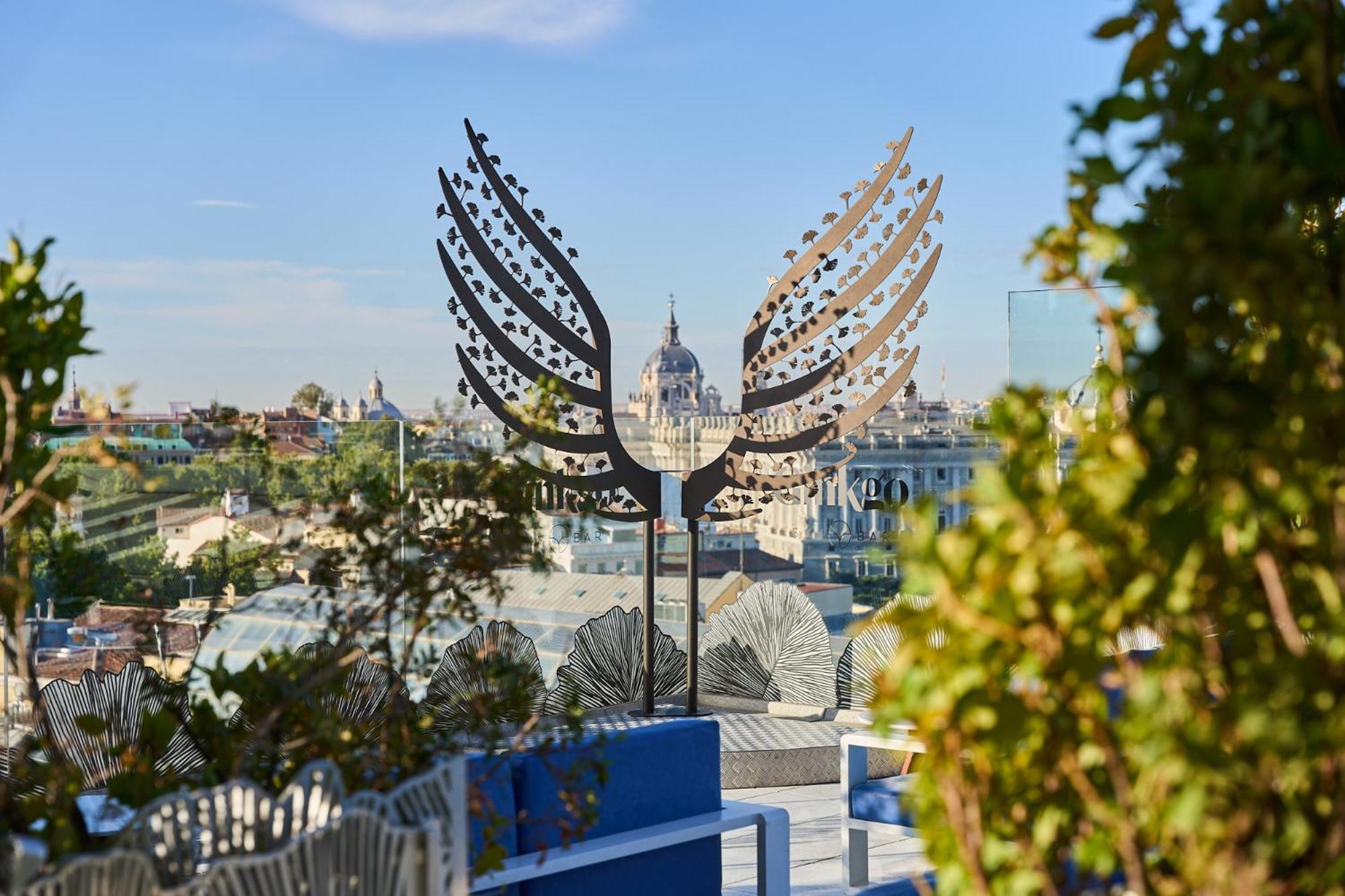 Vp Plaza Espana Design Madrid Eksteriør bilde The rooftop of the hotel